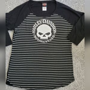 TRIPP'S Harley-Davidson Amarillo, TX Black/White Skull Raglan Shirt